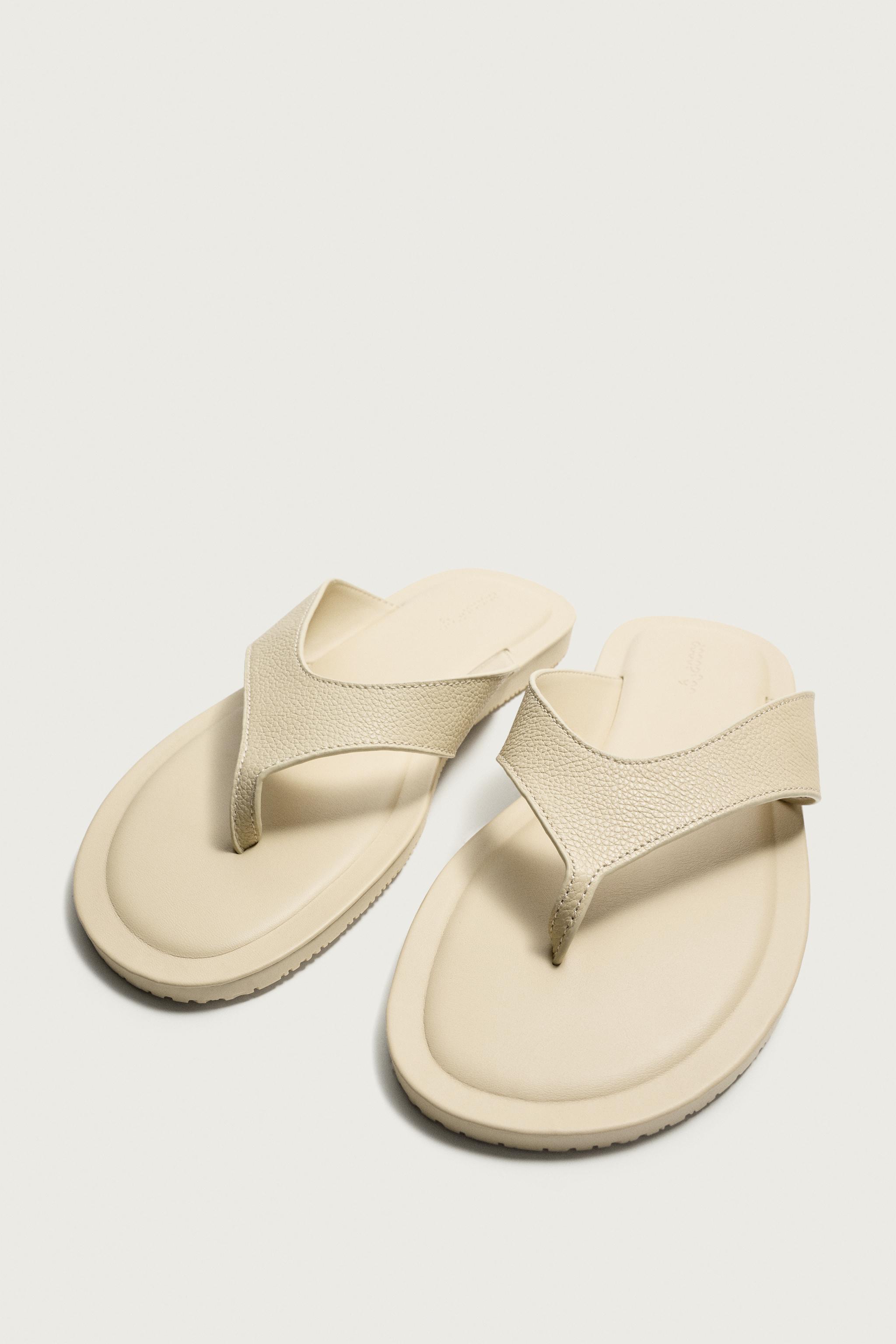 LEATHER STRAPPY SANDALS