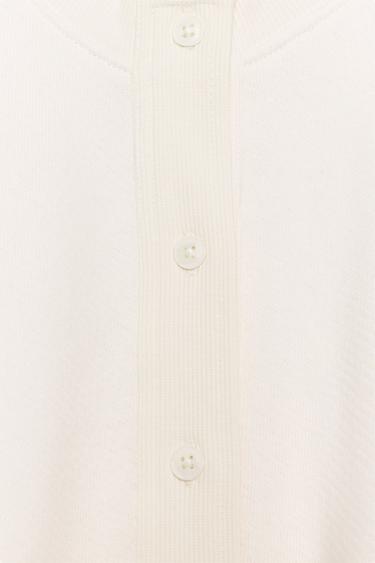 SWEAT BOUTONNÉ EN COTON - Écru de Zara - Image 5