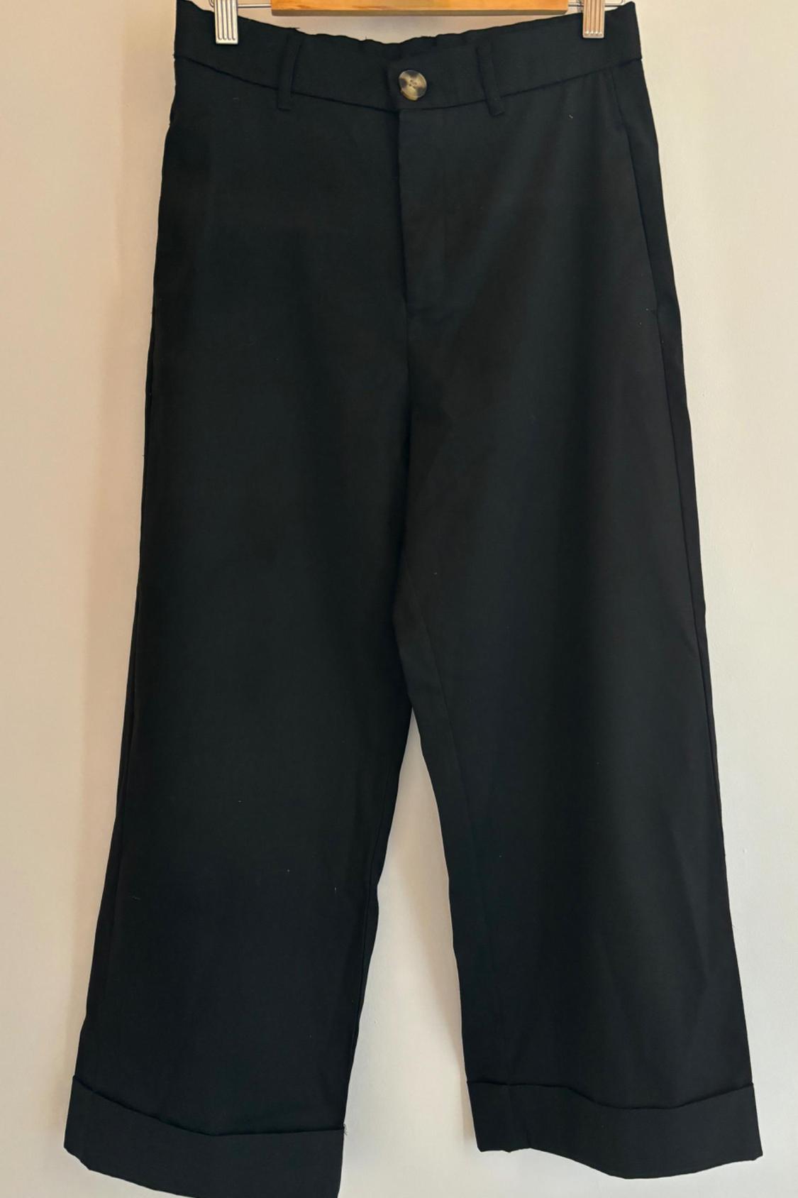 CROPPED TROUSERS