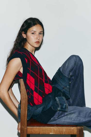 ARGYLE KNIT OVERSIZE WAISTCOAT - red/navy by Zara - Image 4