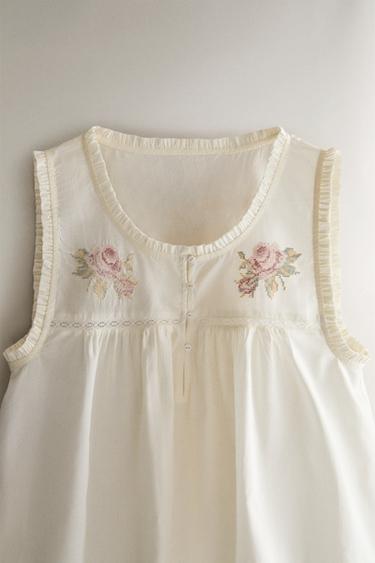 TOP WITH FLORAL EMBROIDERY - Oyster-white by Zara - Image 1
