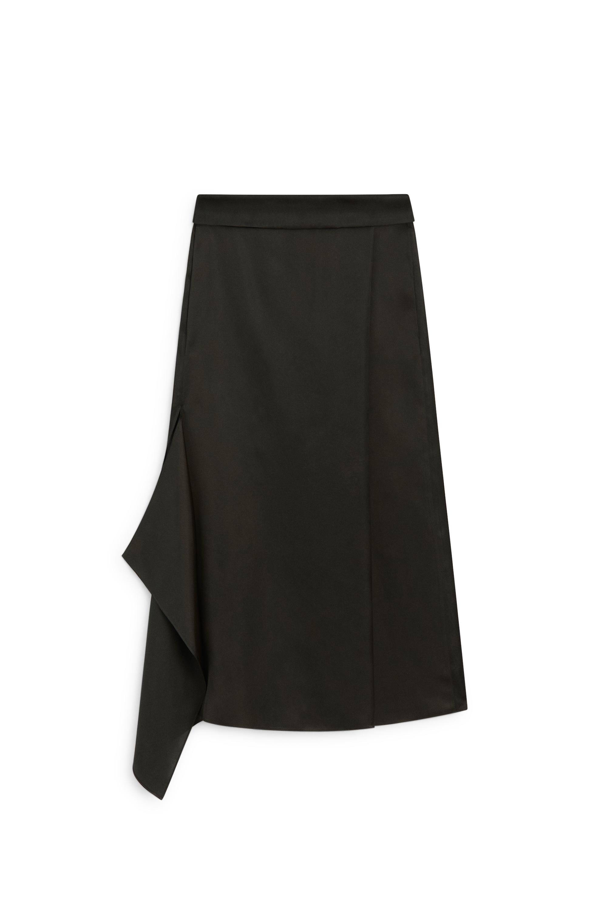 Flowing satin skirt with split detail - LIMITED EDITION