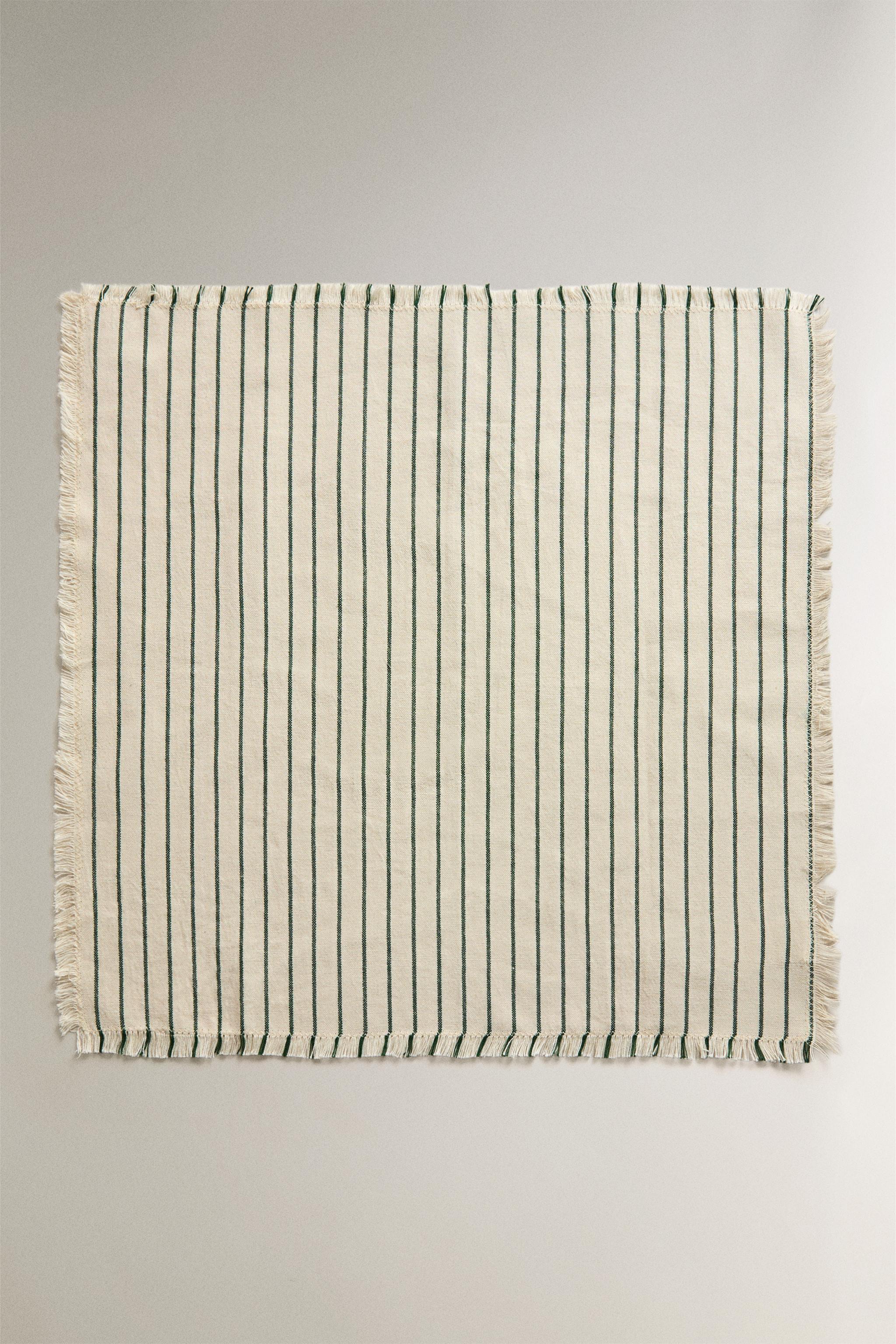 PACK OF STRIPED AND FRINGED NAPKINS (PACK OF 2) — Ecru