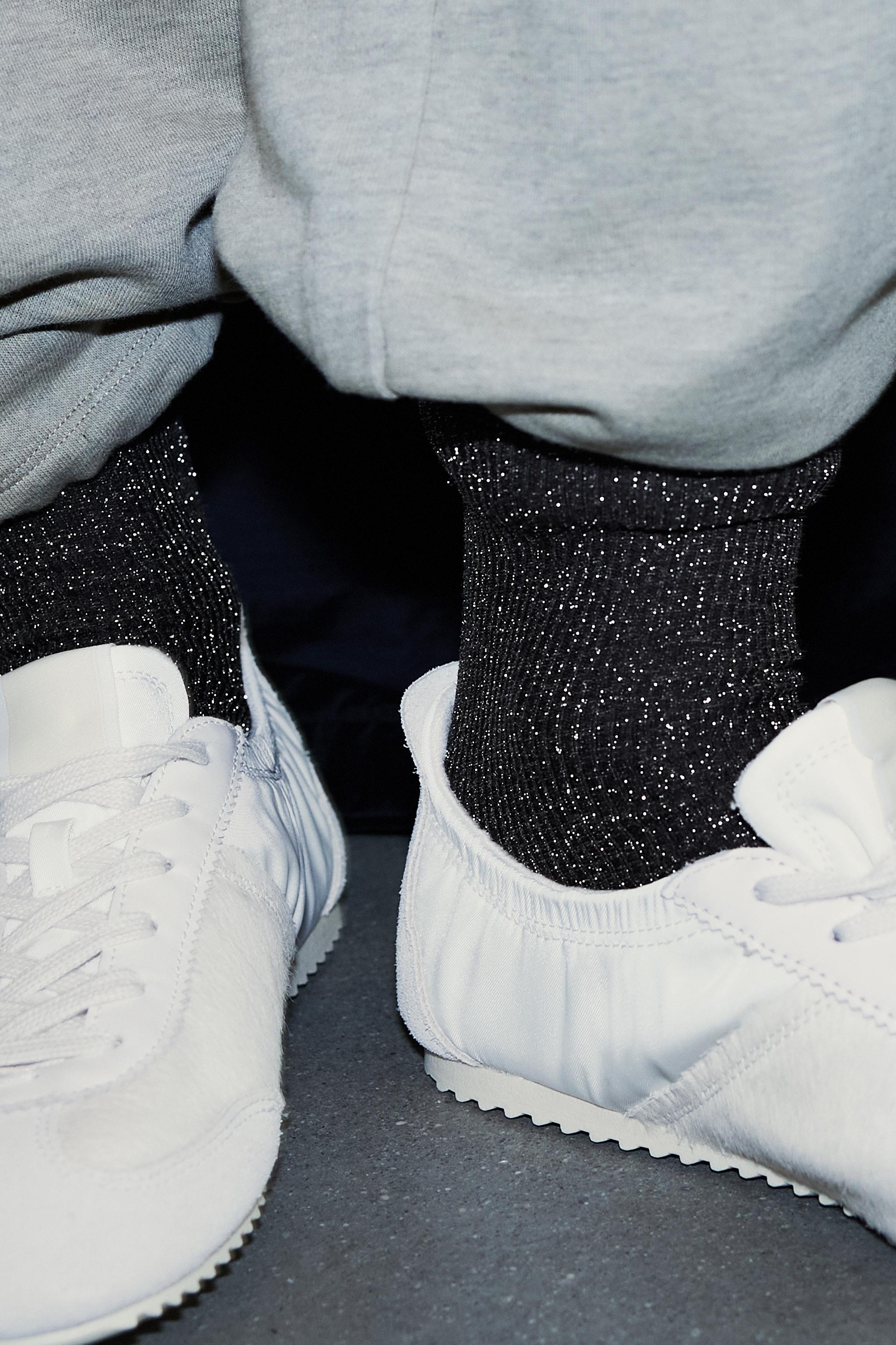 METALLIC THREAD RIBBED SOCKS
