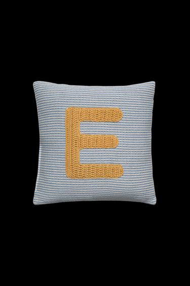 Zara CHILDREN'S EMBROIDERED LETTER E THROW PILLOW - Light blue