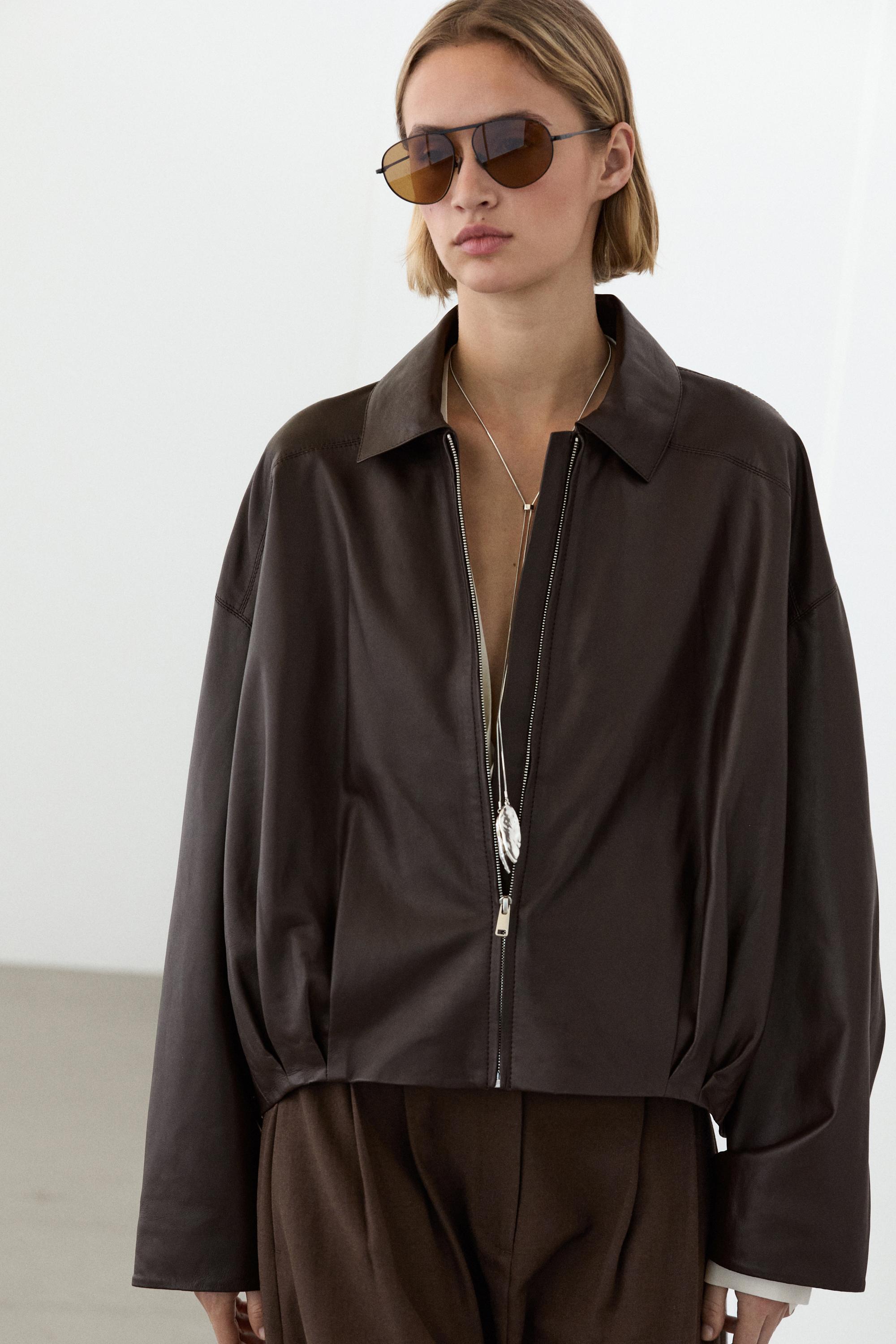 Pleated nappa leather jacket