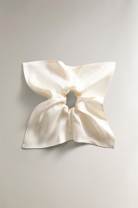 ZARA 100% MULBERRY SILK WHITE GATHERED BRIDAL HEADBAND Zara | Accessories | Rare Zara Pure White Silk Ruched Bridal  main image 4