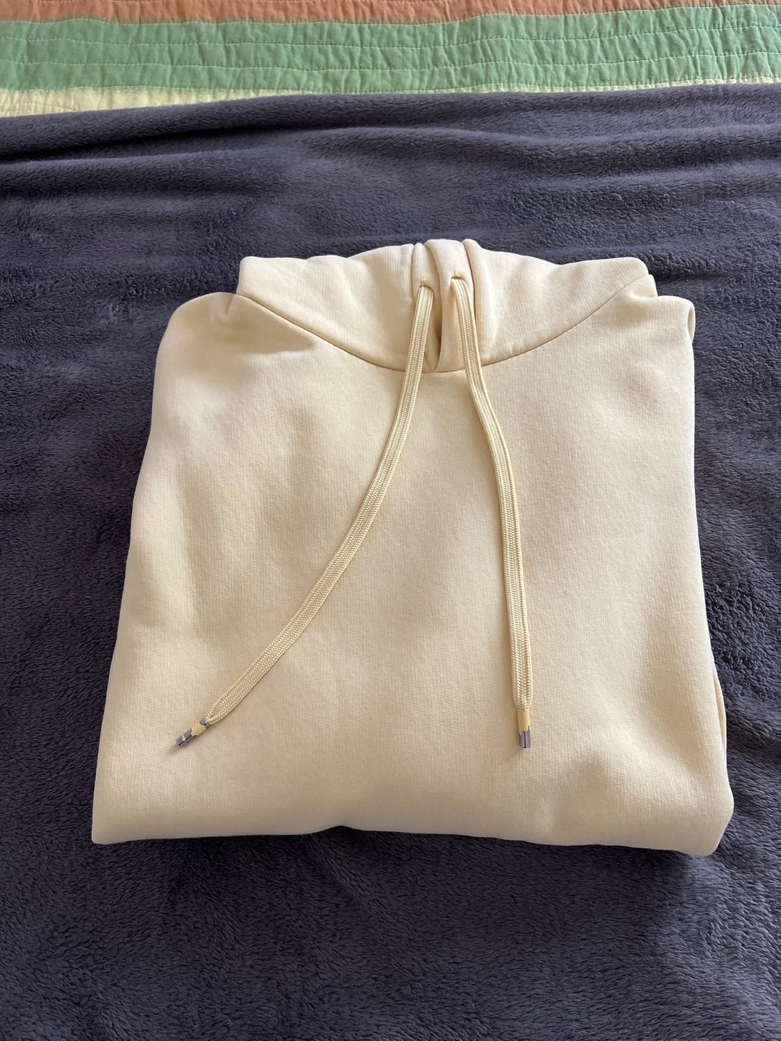 BASIC HOODIE - Image 3