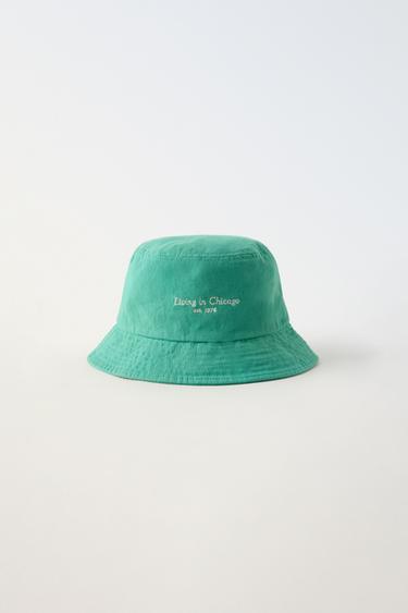 EMBROIDERED SLOGAN BUCKET HAT - Green by Zara