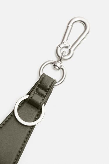 PLAIN KEY RING - Green by Zara - Image 1