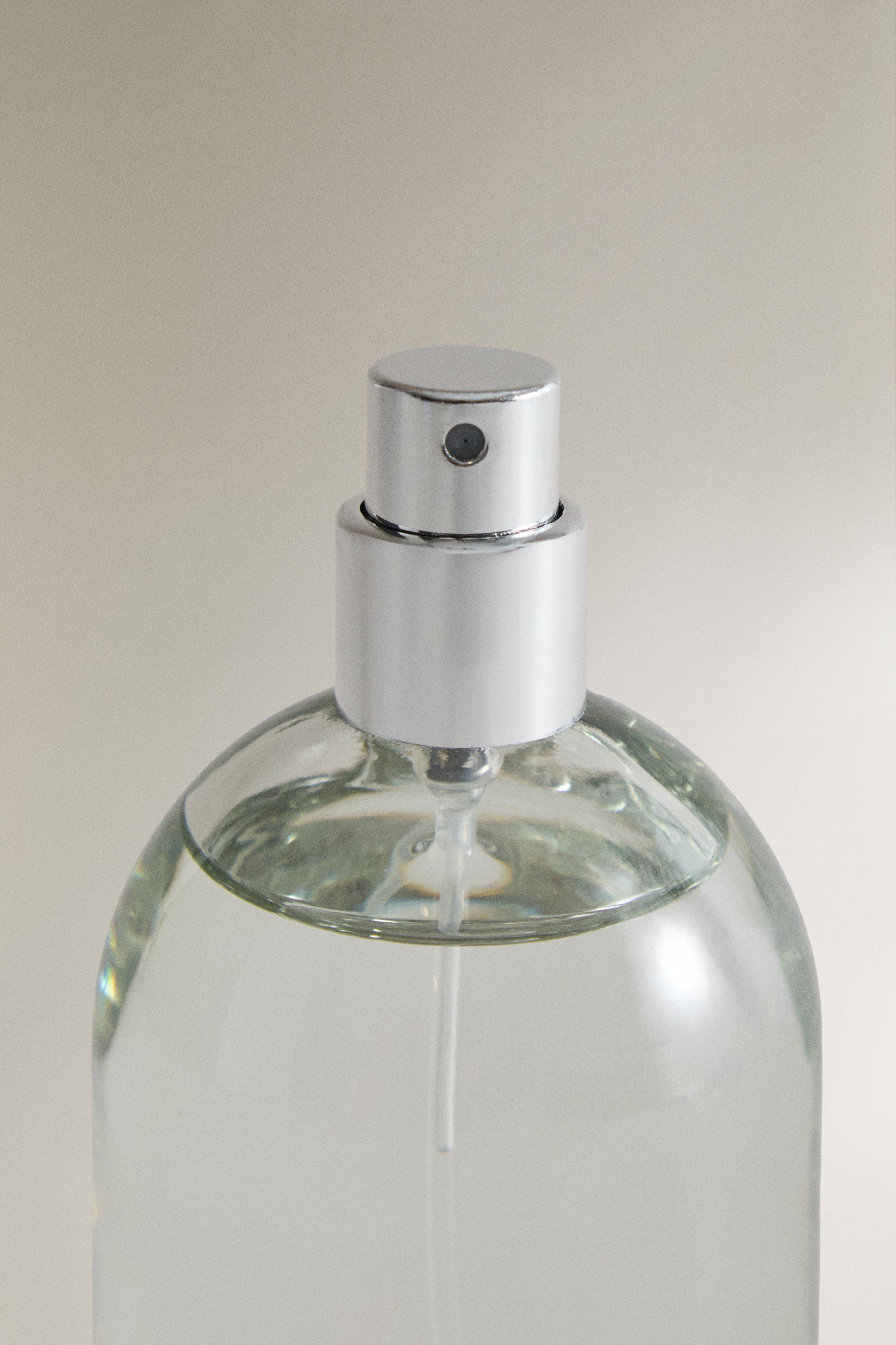 (100 ML) ORCHIDÉE LUMIÈRE AIR FRESHENER SPRAY — Purple