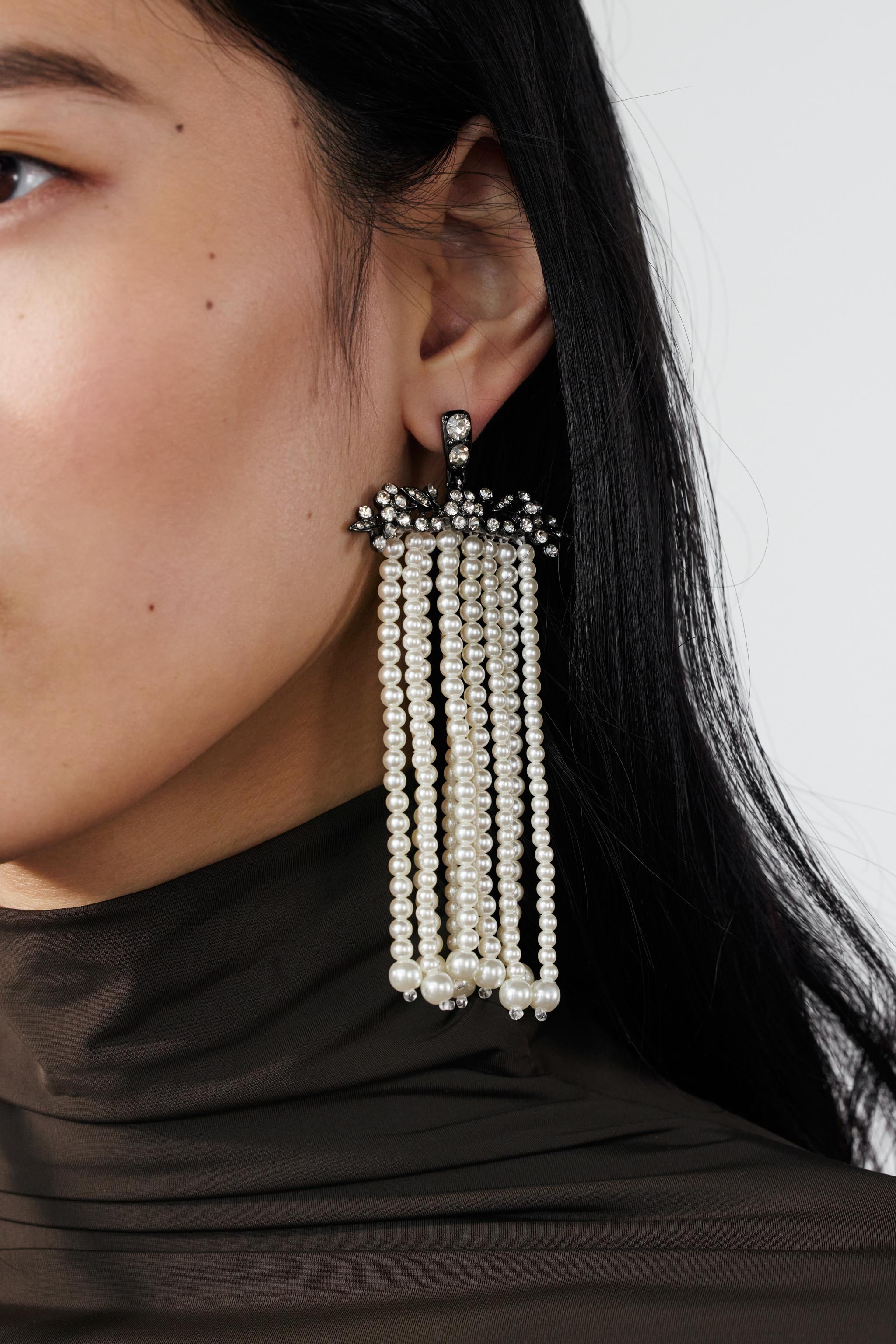 Women s Earrings ZARA India
