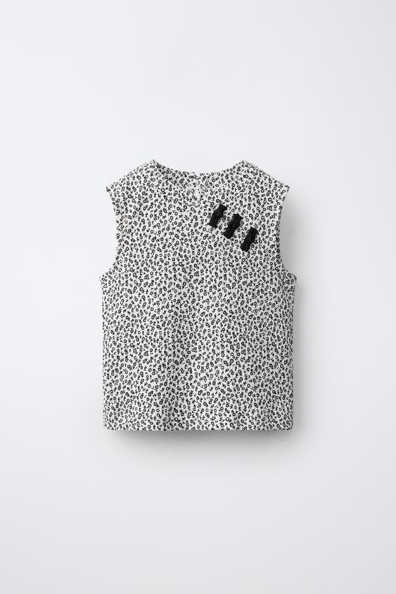CAMISETA FLORES ALAMARES - Negro de Zara - Imagen 0