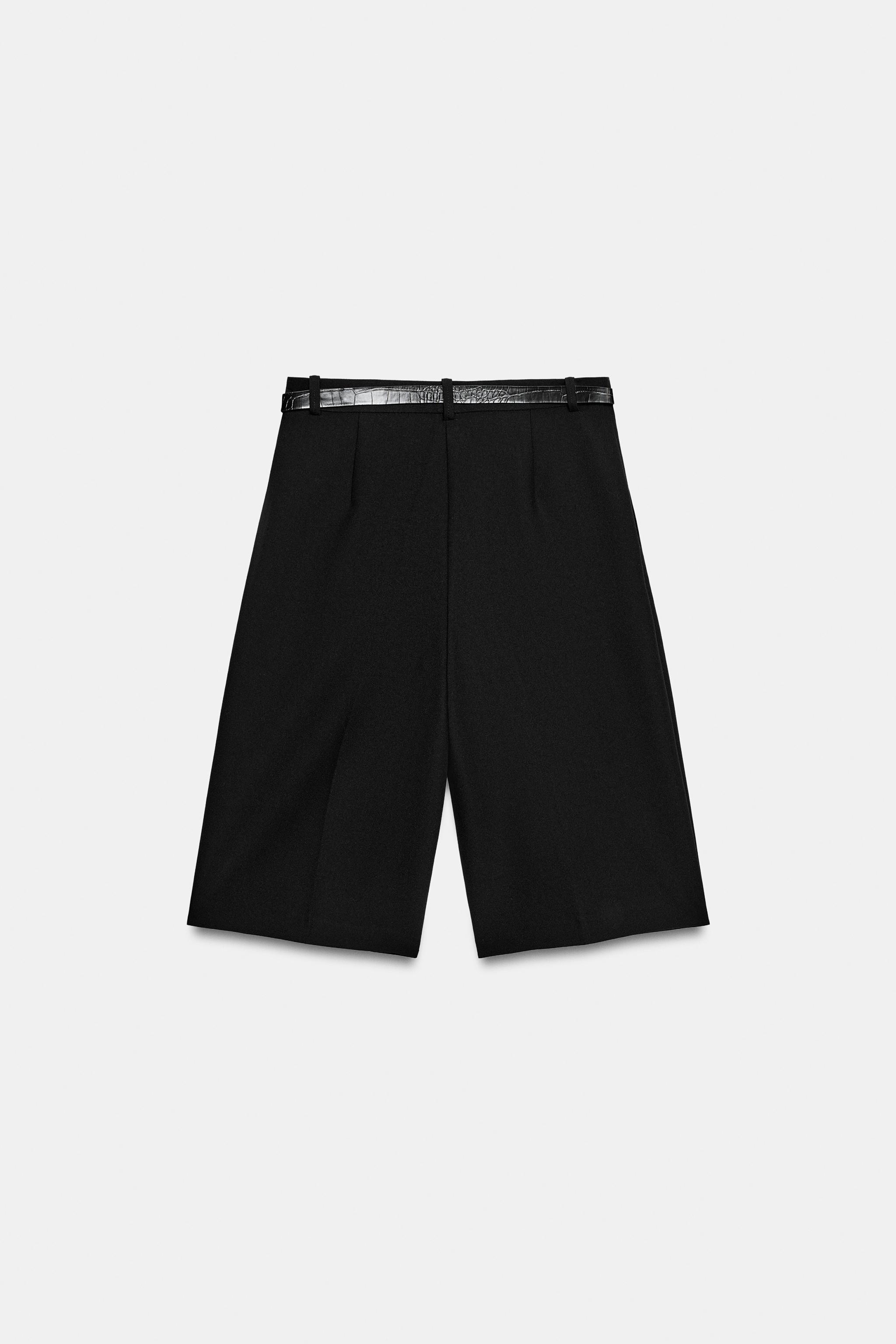BELTED BERMUDA SHORTS
