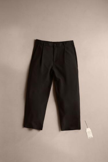 RELAXED FIT PLEATED TROUSERS - Black by Zara