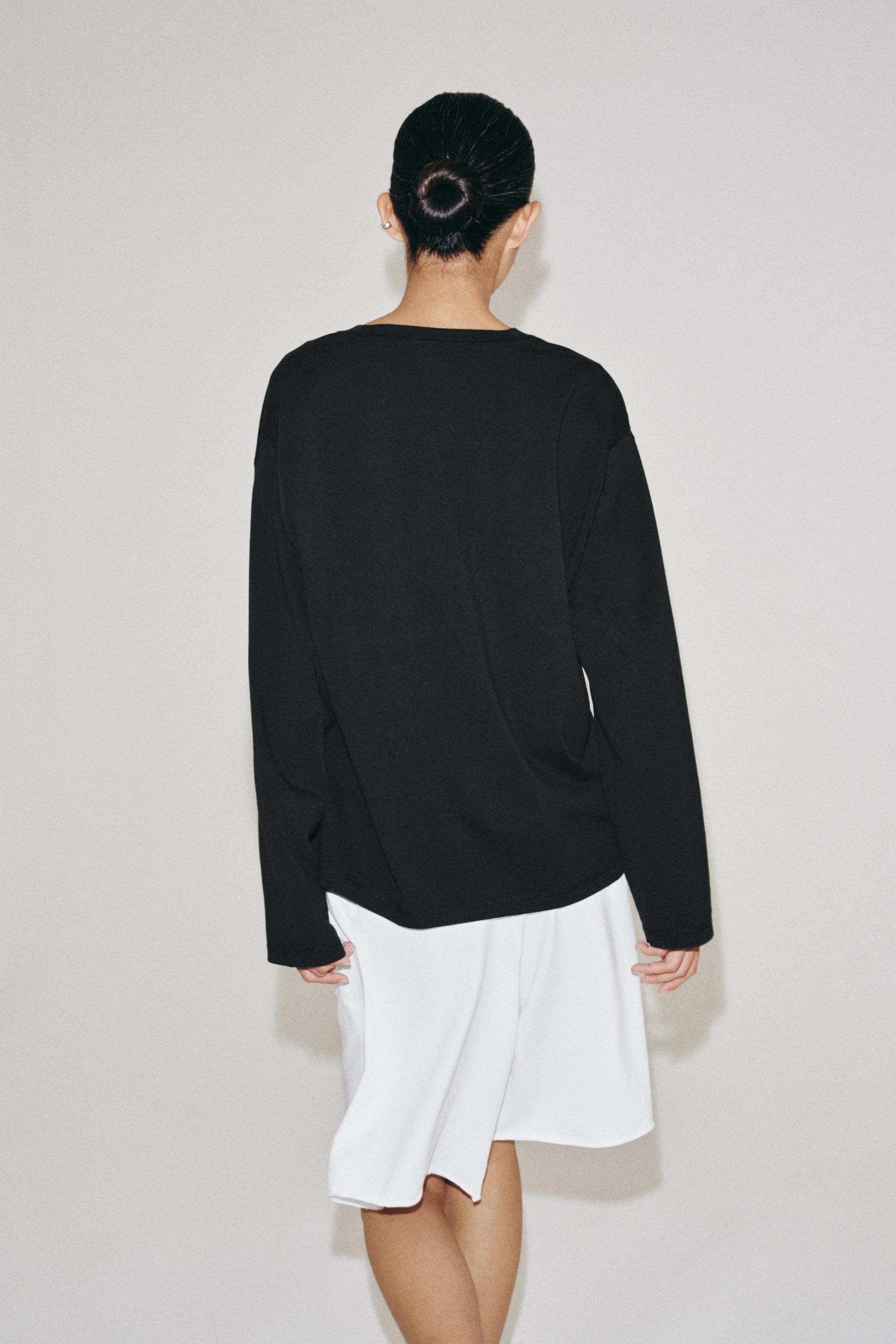 Женские футболки Zara COTTON V-NECK T-SHIRT — фото 3