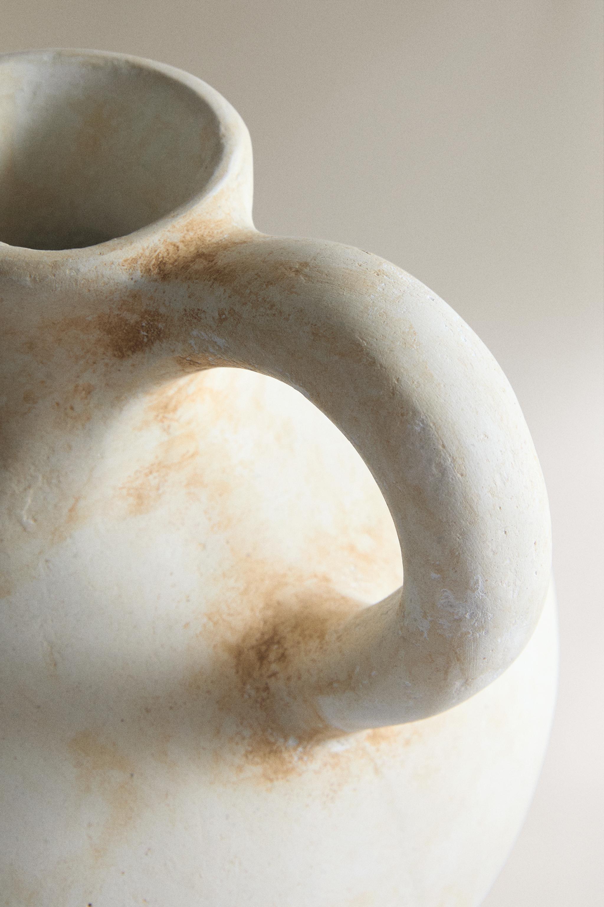 STONE-EFFECT DECORATIVE PITCHER — Beige