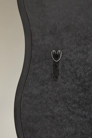 VERTICAL MIRROR WITH SCALLOPED FRAME - Burgundy by Zara - Image 4