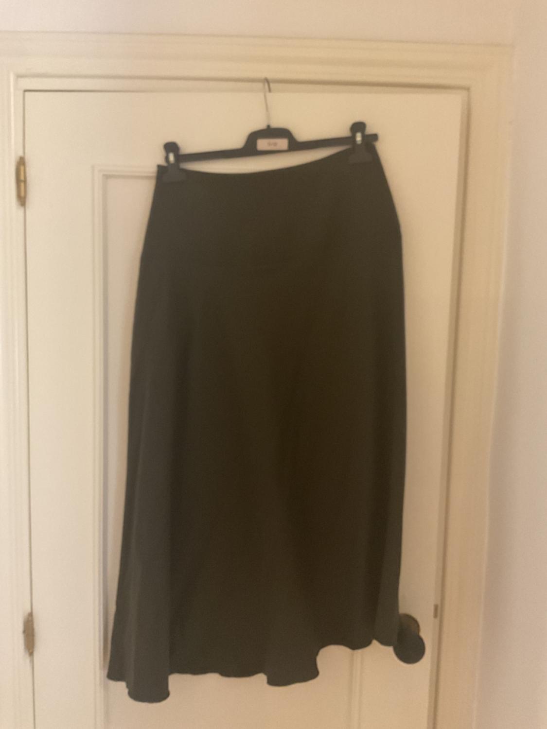 LIMITED EDITION MIDI SKIRT - Image 3