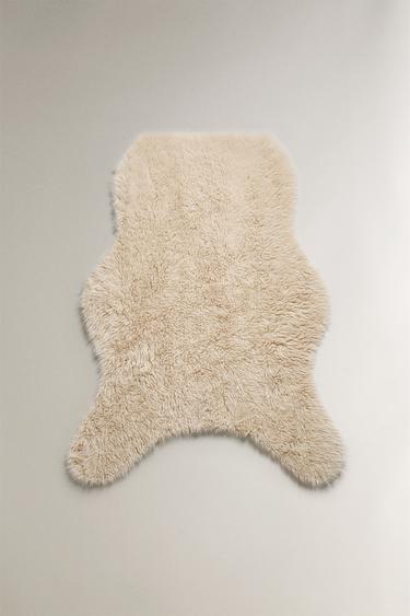 LONG FAUX FUR THROW - Ecru by Zara - Image 0