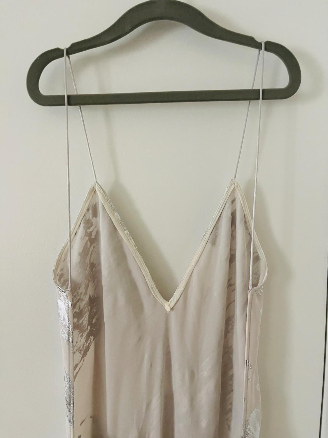 VESTIDO LENCERO METALIZADO - Image 4