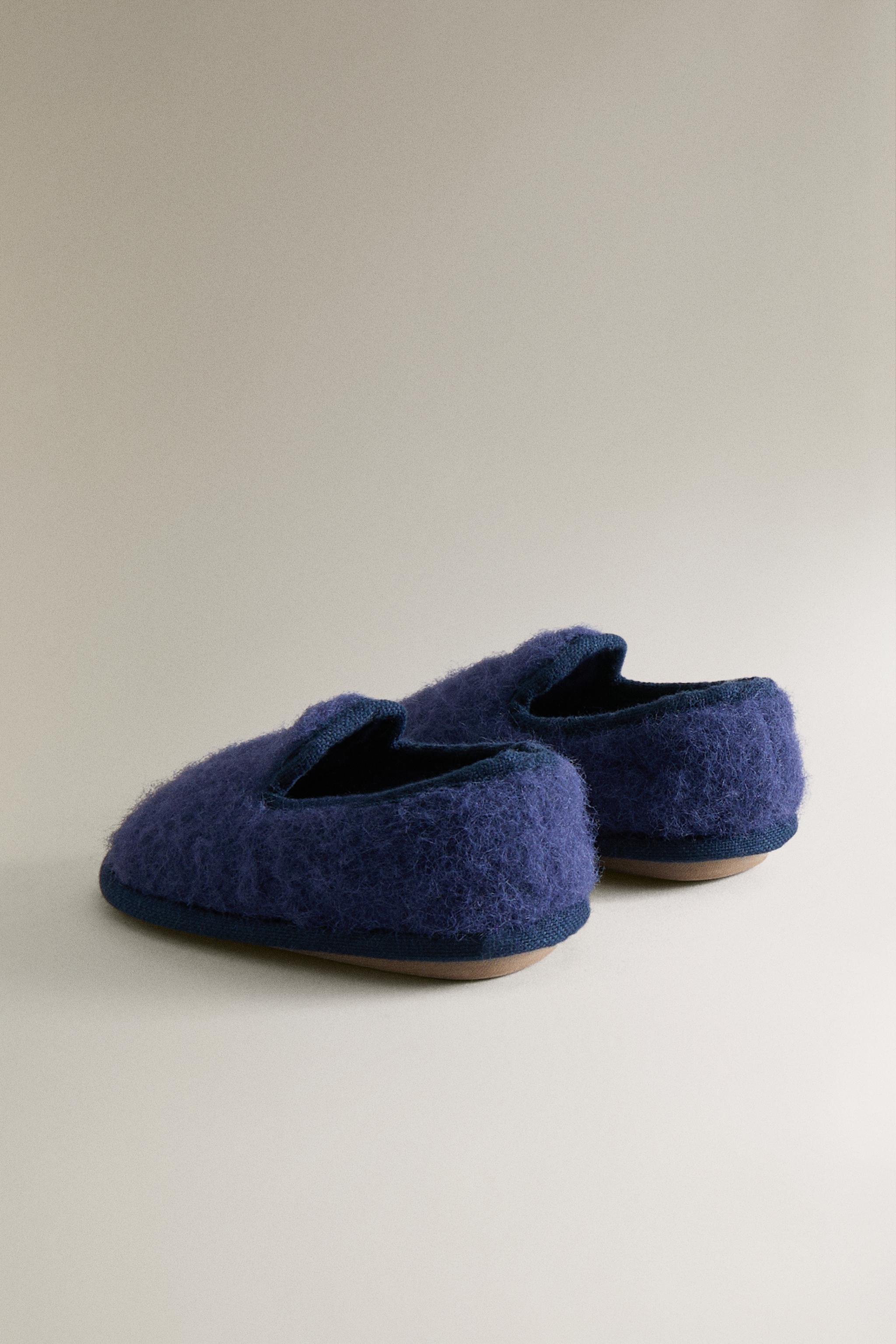CHAUSSONS ENFANT TEXTURÉS