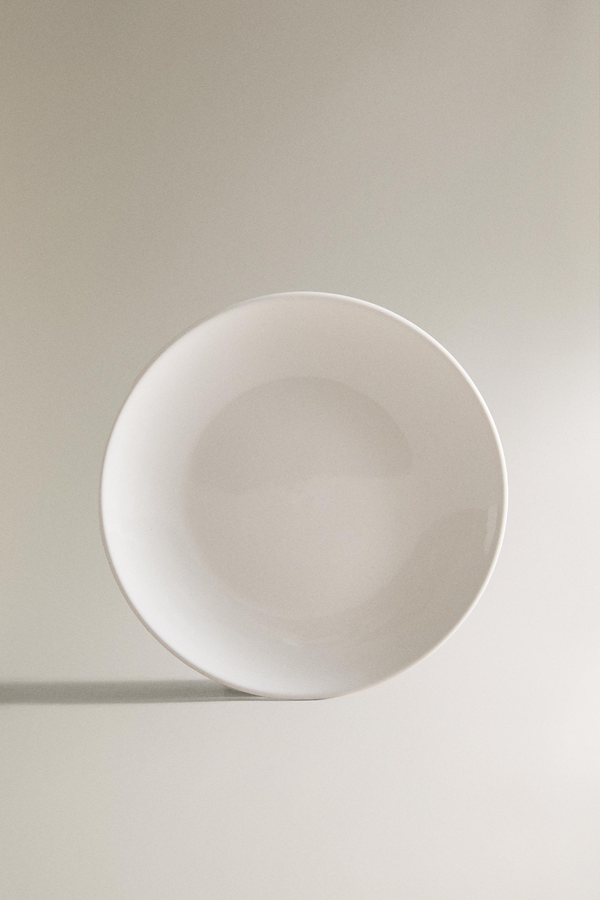 STONEWARE DESSERT PLATE
