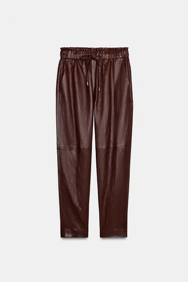PANTALÓN EFECTO PIEL - Granate de Zara