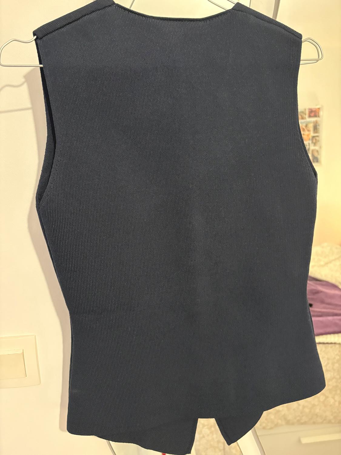 PLAIN KNIT WAISTCOAT TOP - Image 3