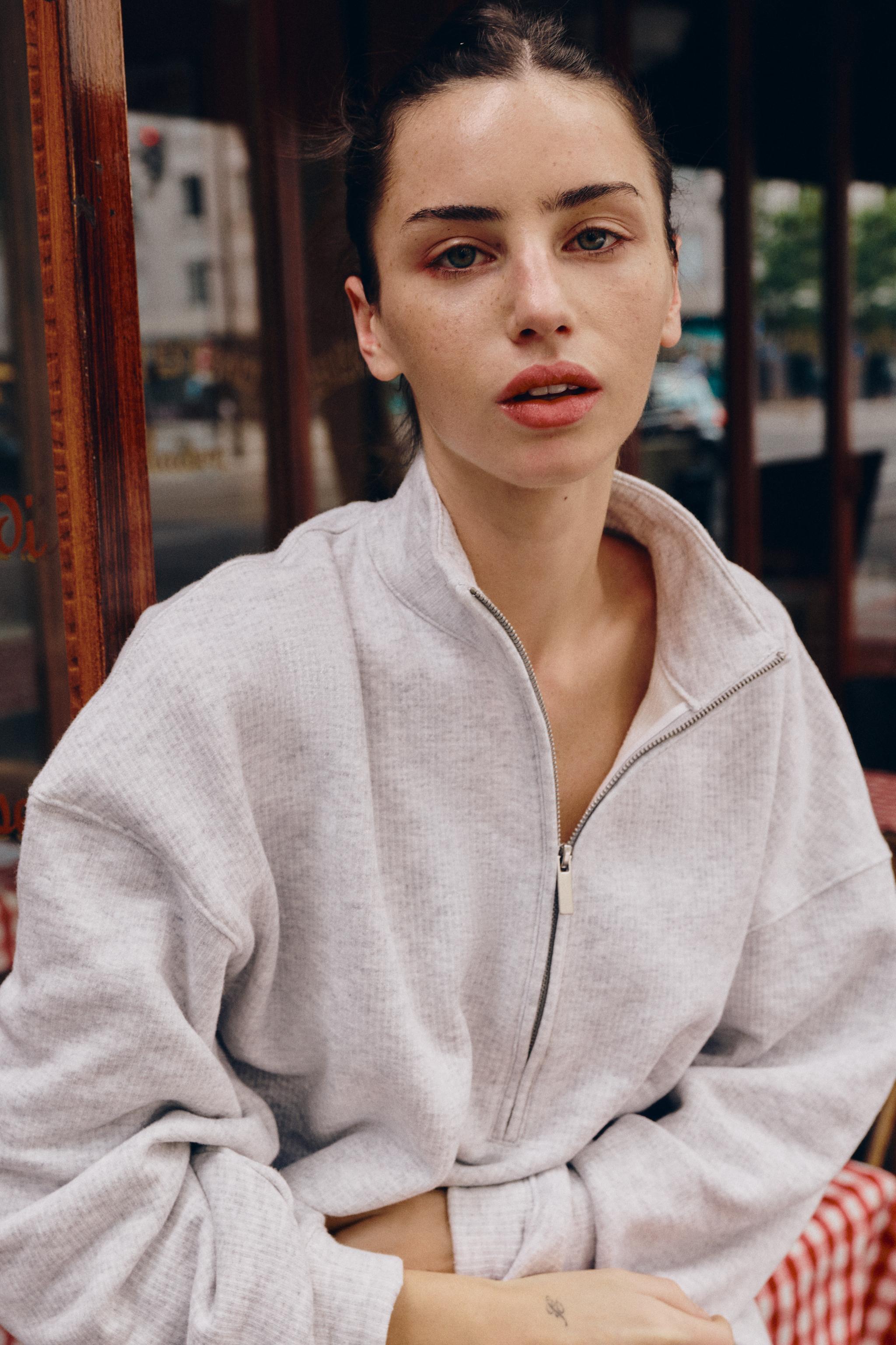 ZIP-UP SWEATSHIRT — Gray marl