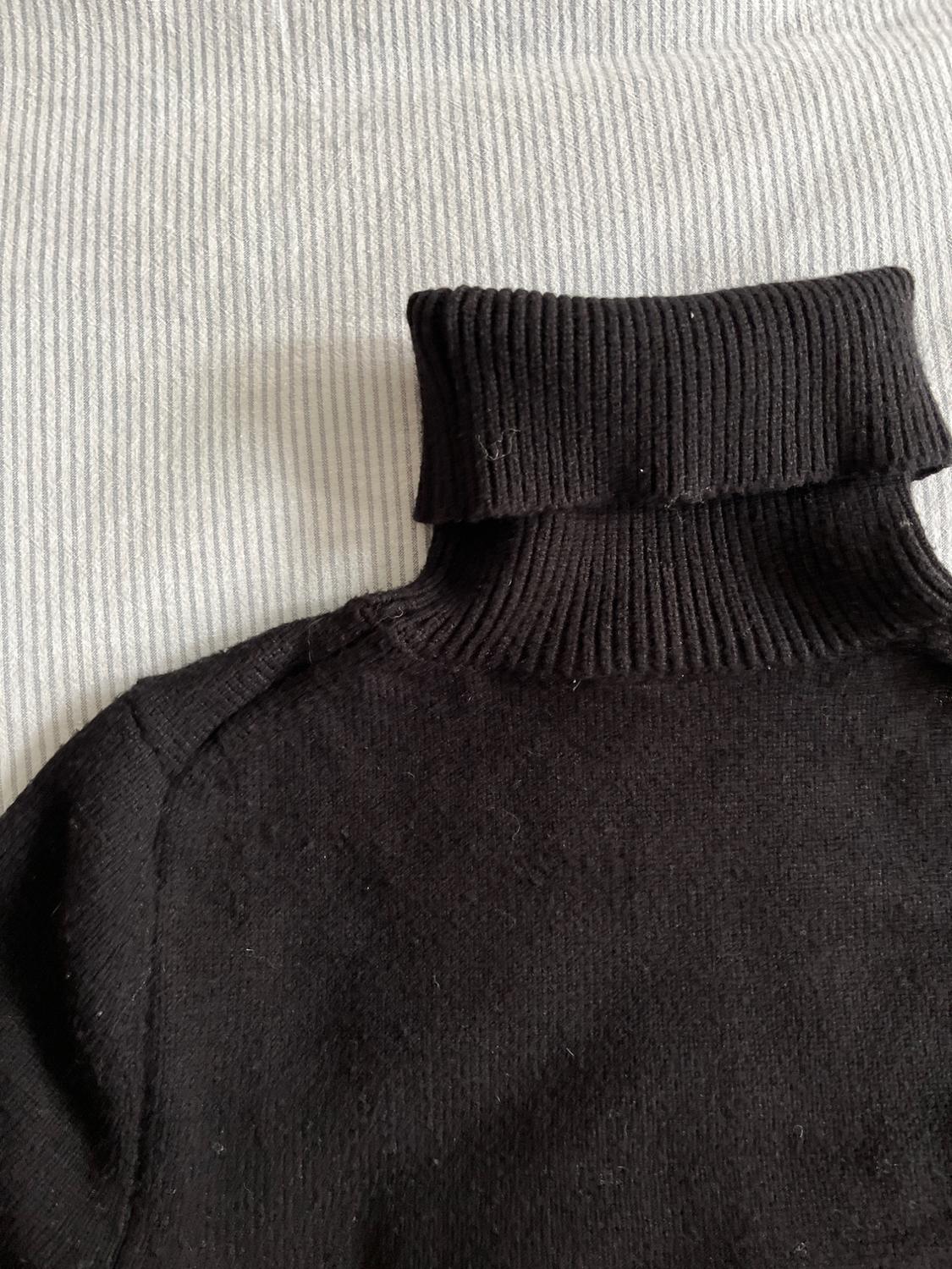 HIGH NECK KNIT SWEATER - Image 3