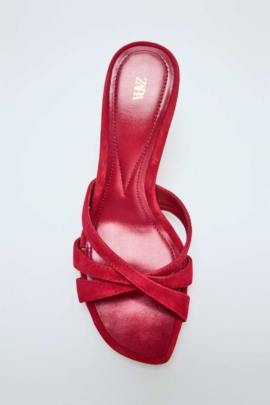 LEATHER HEELED SANDALS