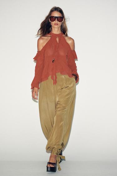 CUFFED HEM BALLOON TROUSERS - Light khaki by Zara