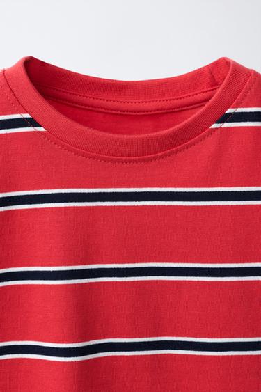 T-SHIRT À RAYURES - Rouge / Noir de Zara - Image 2