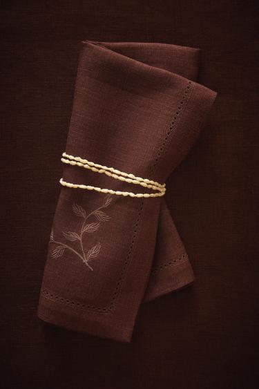 LINEN NAPKIN WITH FLORAL EMBROIDERY (PACK OF 2) - Burgundy by Zara