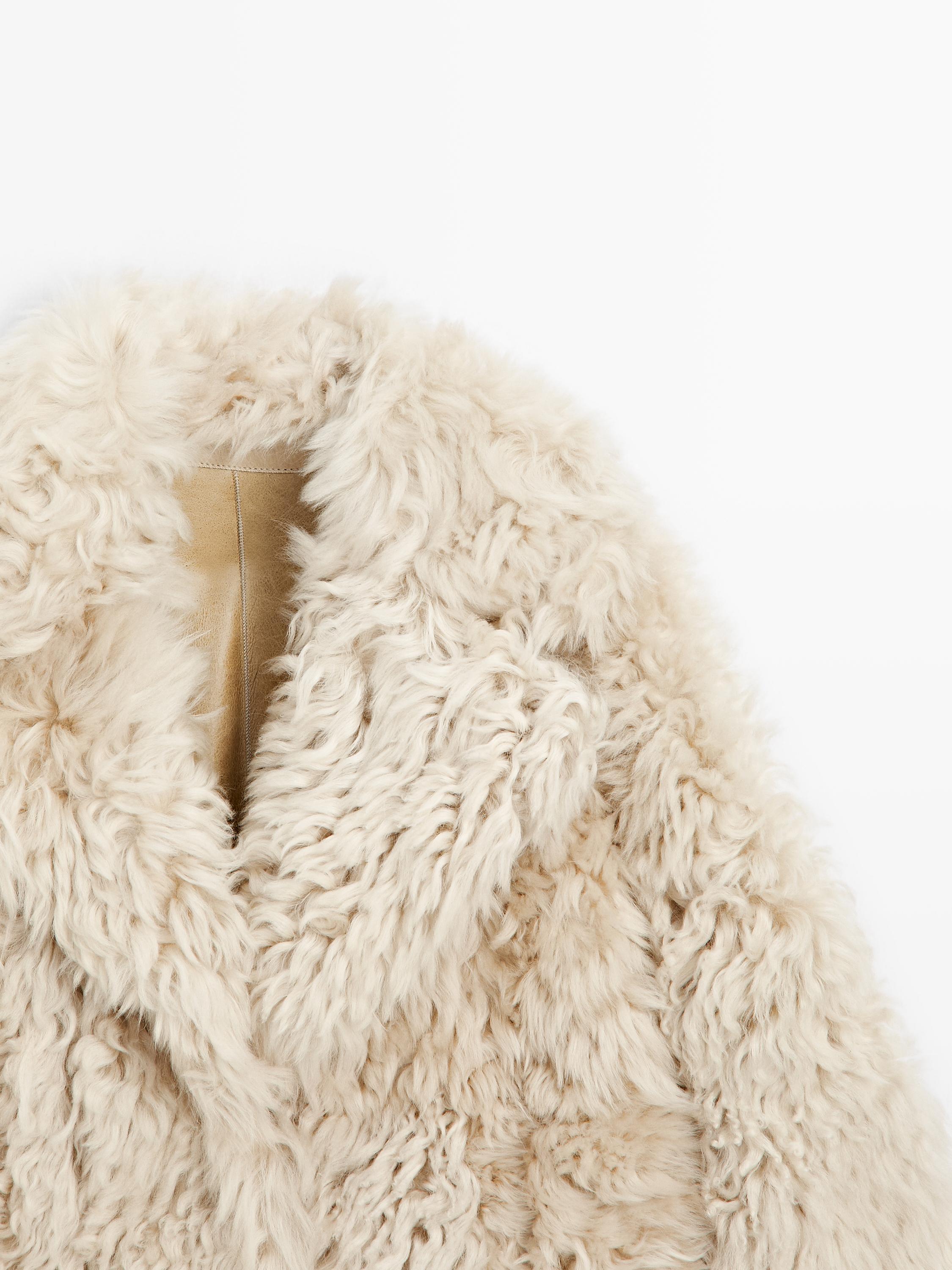 Short lambskin coat - STUDIO