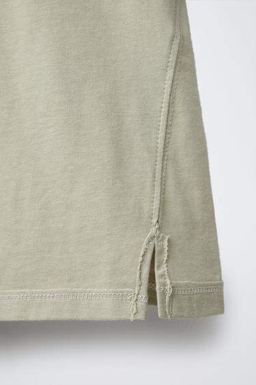 T-SHIRT À INSCRIPTION IMPRIMÉE - Gris taupe de Zara - Image 3