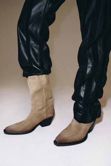 BOTA COWBOY EM CROUTE - Cinzento-toupeira da Zara