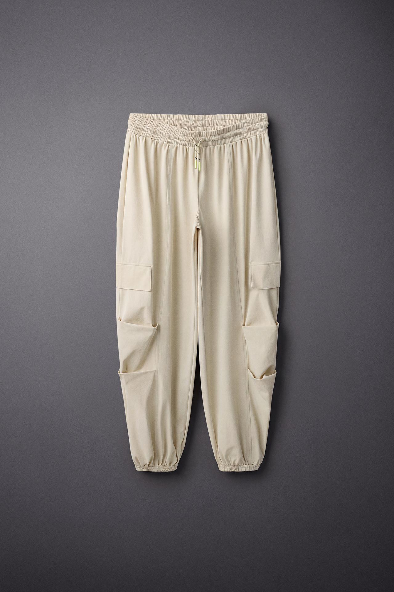 TECHNICAL CARGO PANTS — Sand