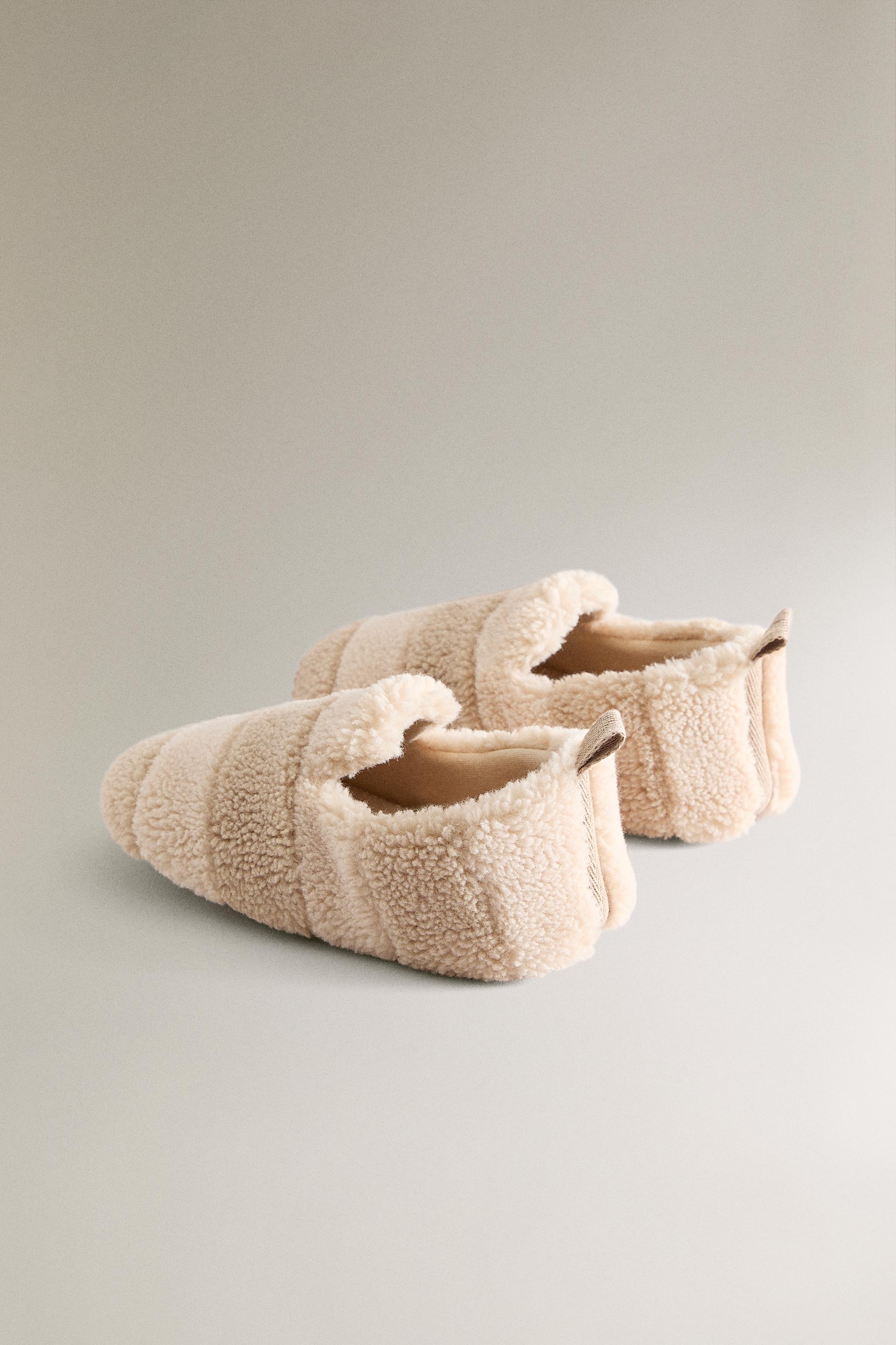 CHILDREN'S FAUX SHEARLING SLIPPERS