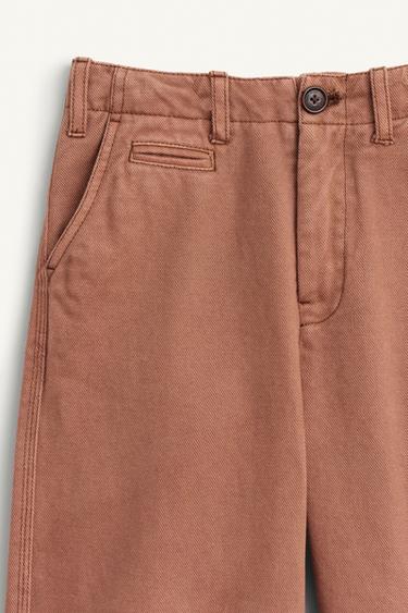 PANTALÓN CHINO PESPUNTES LIMITED EDITION  - Rosado de Zara