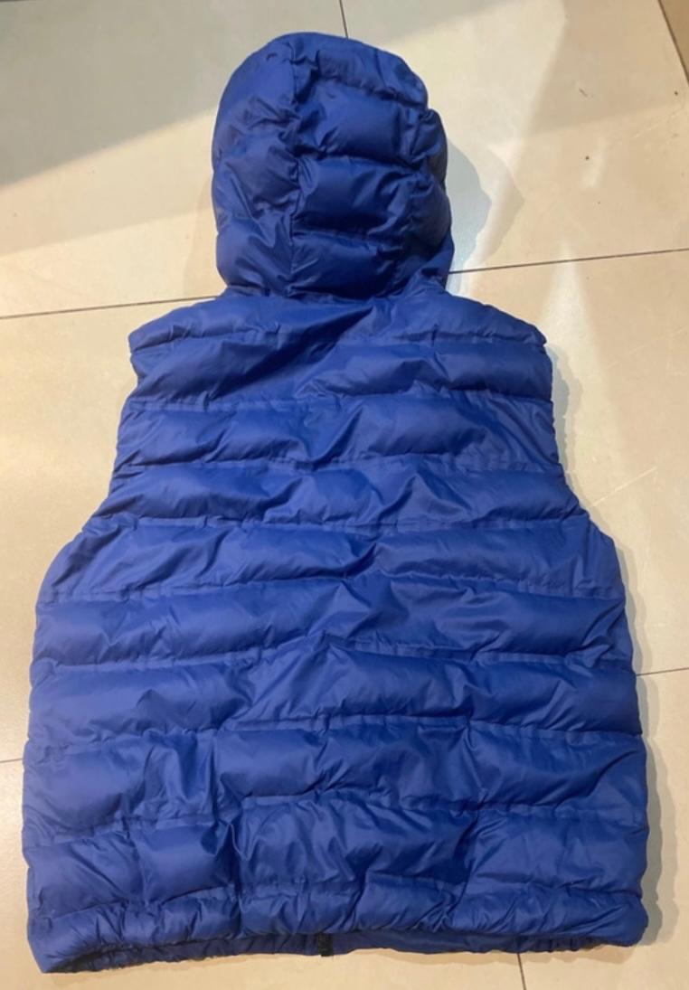 LIGHTWEIGHT THERMO-SEALED PUFFER GILET - Image 5
