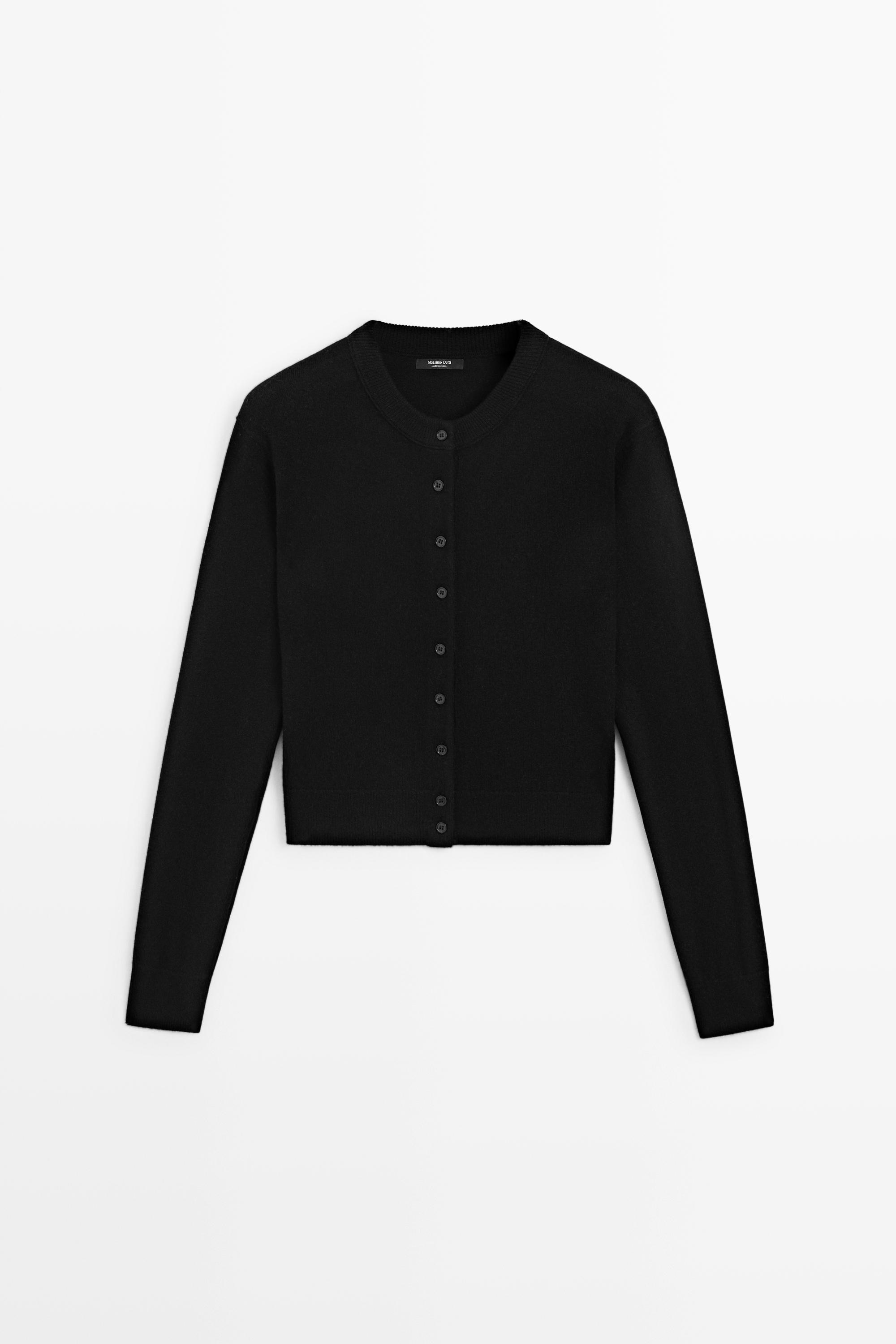 Knit cardigan with button detail