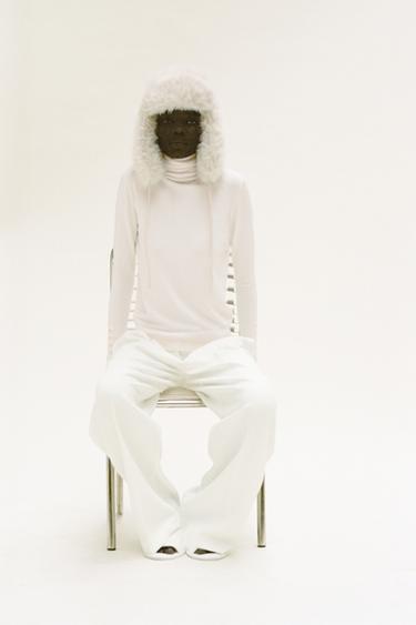 JERSEY PUNTO LISO BOTONES - Crudo de Zara - Imagen 0