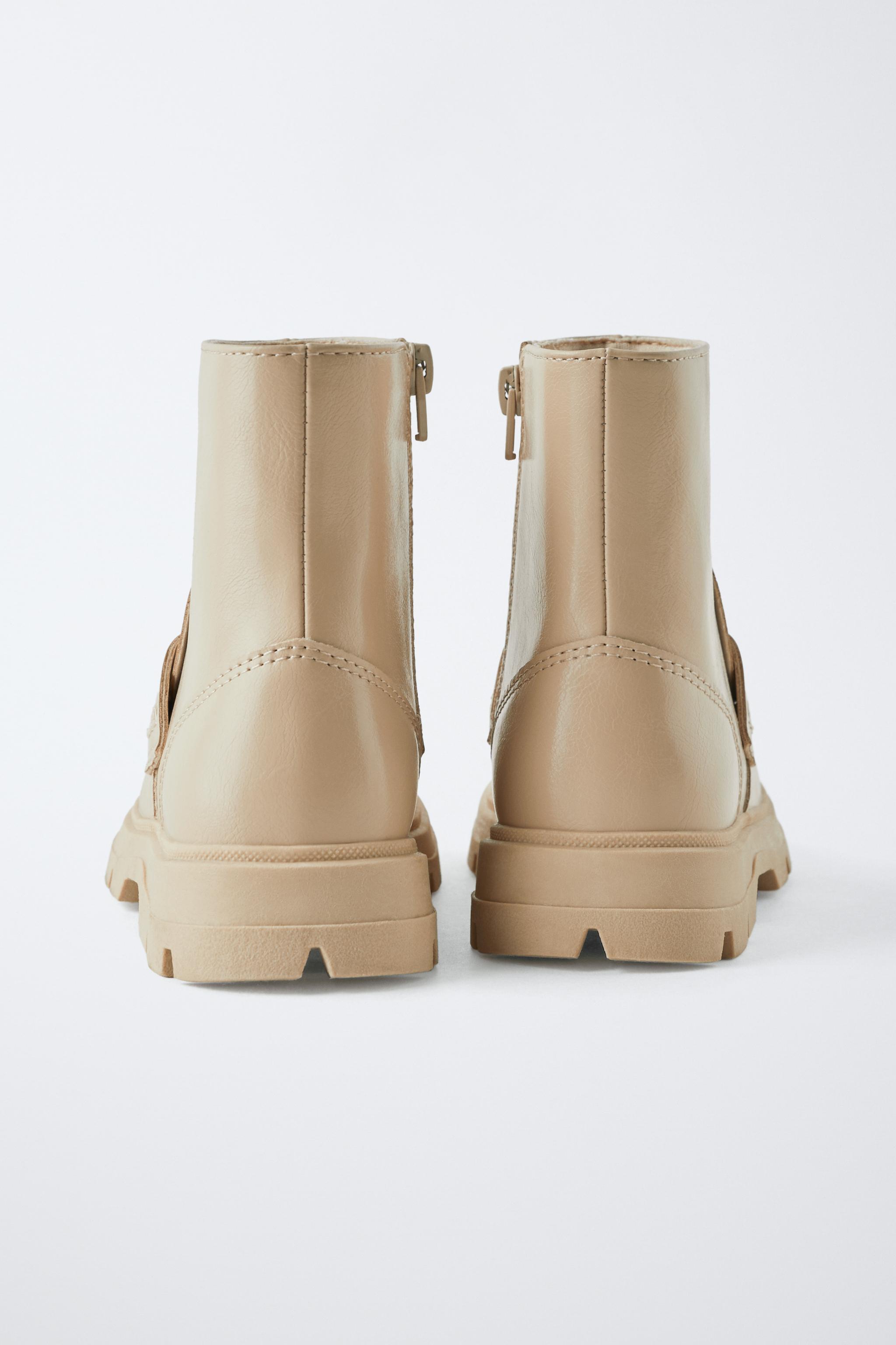 DECORATIVE BOOTS