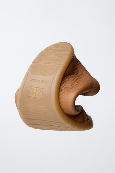 BOTTES EN CUIR BAREFOOT - Marron de Zara - Image 2