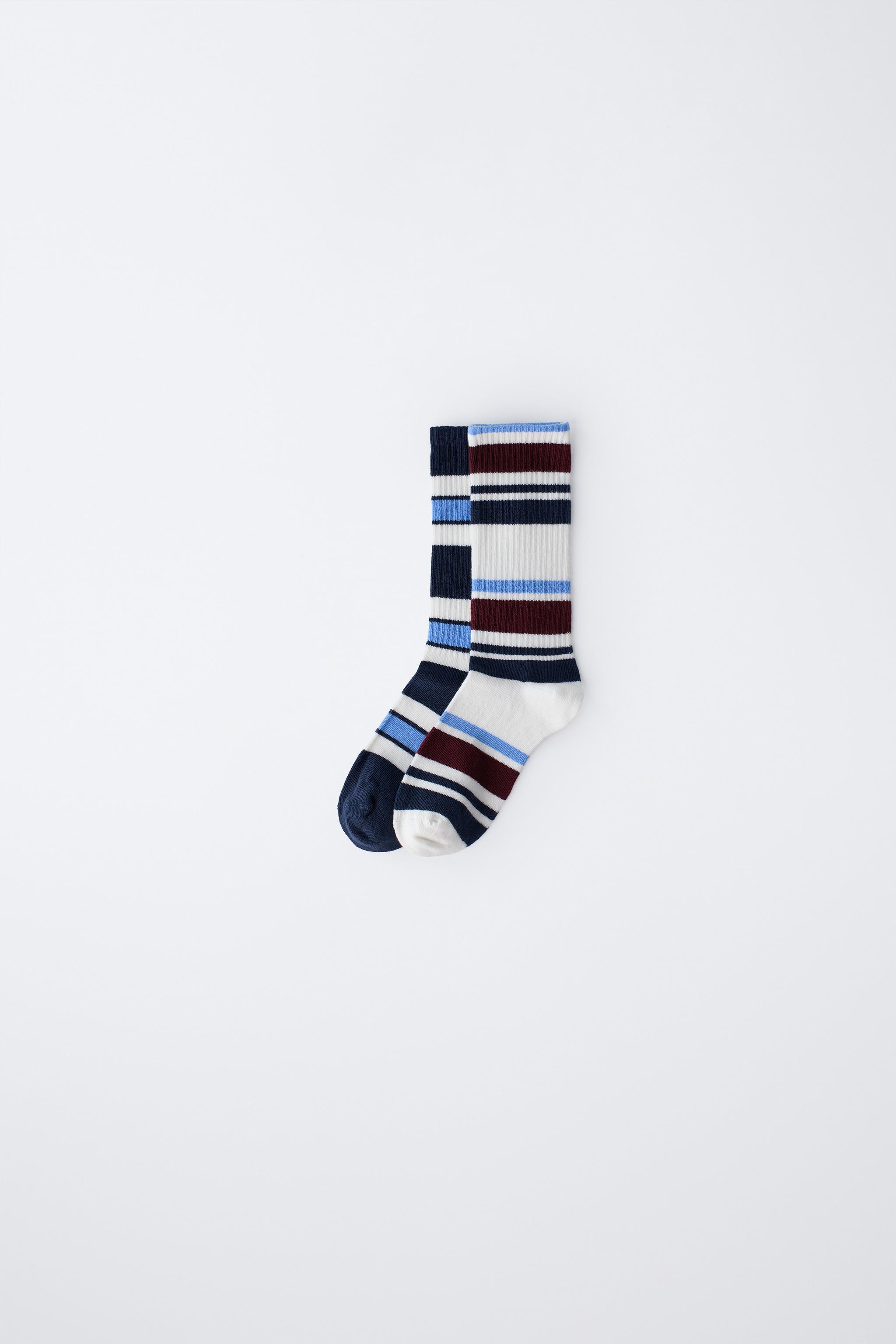 LOT DE DEUX PAIRES CHAUSSETTES LONGUES À RAYURES