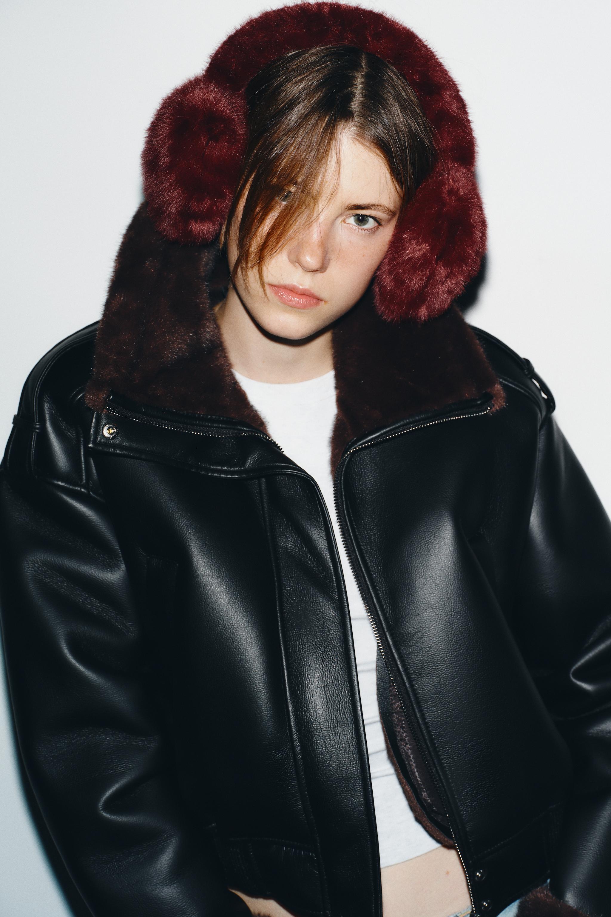 ハート型フェイクファーイヤーマフ - ダークレッド | ZARA Japan / 日本