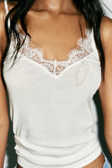 CAMISETA COM NERVURAS E ALÇAS DE RENDA - Branco-marfim da Zara