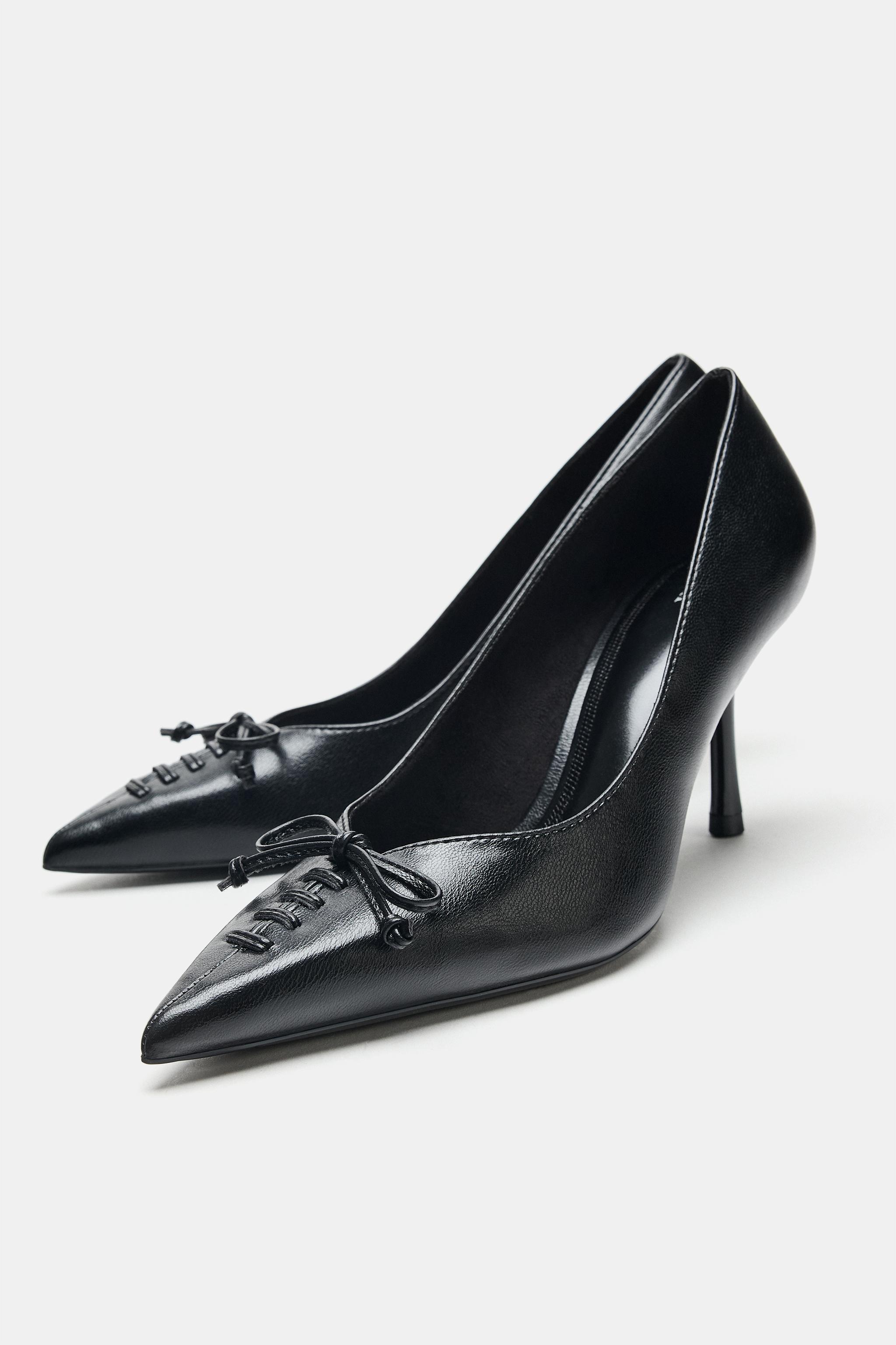 BOW-DETAIL HEELS